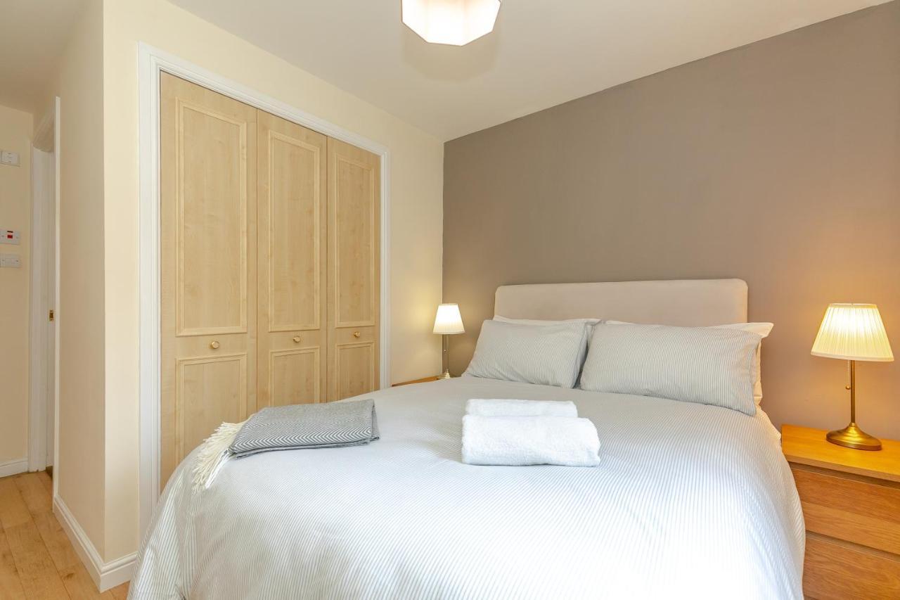 Dicksonfield Quiet Central Family Apartment With Parking Единбург Екстер'єр фото